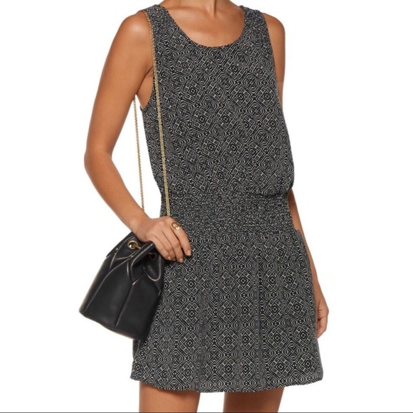 Joie Dresses & Skirts - Joie Silk Lawska Dress In Caviar